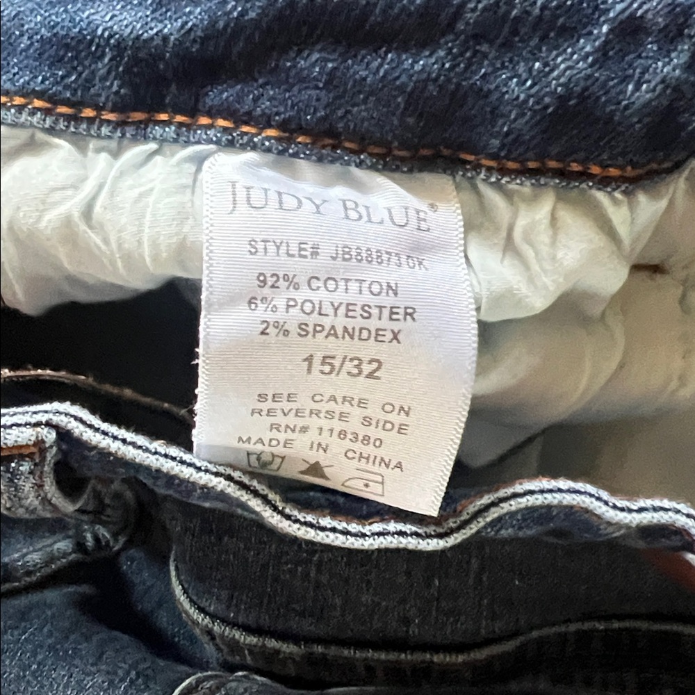 Judy Blue Wide Crop Jeans 15/32 - Picture 5 of 5